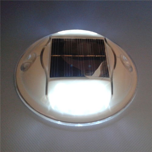 施路達(dá)粘貼式抗振pc太陽能道釘